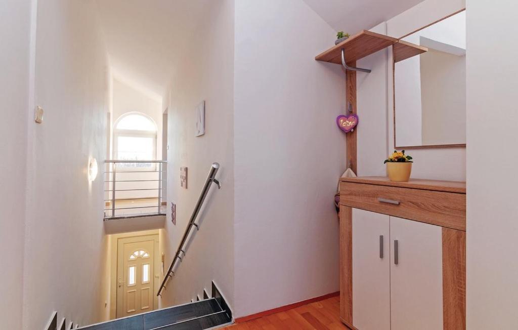 Apartment Marina Murvica (Policnik)